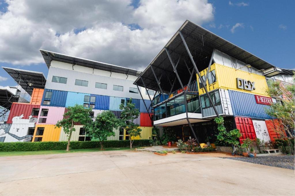 Qbix Hotel 坤敬 外观 照片