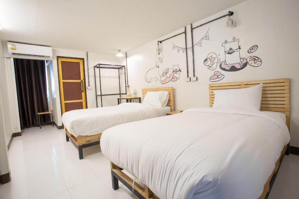 Qbix Hotel 坤敬 外观 照片