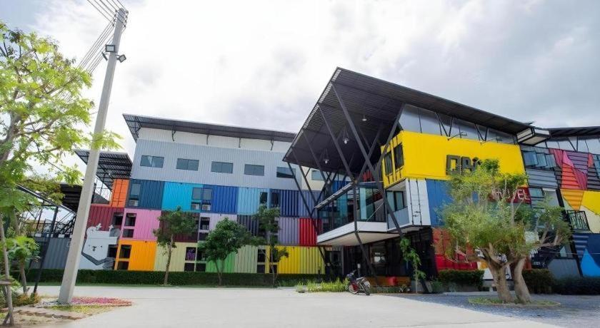 Qbix Hotel 坤敬 外观 照片
